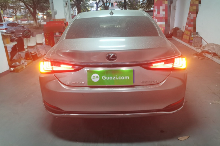 雷克萨斯ES 2020款 200 卓越版车身外观6004