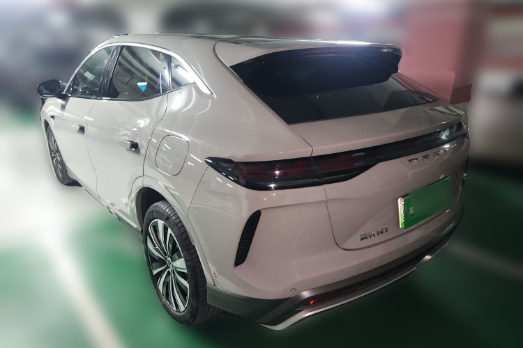 腾势N7 2024款 702 智驾Pro版车身外观5