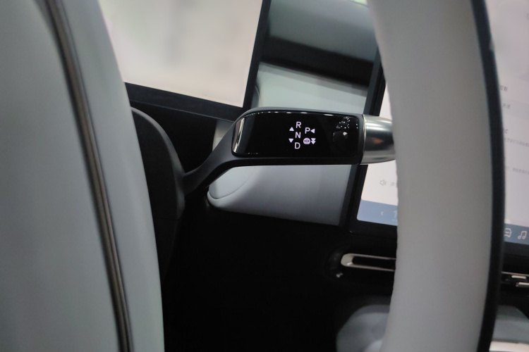 小鹏P7+ 2024款 超长续航 Max局部细节18