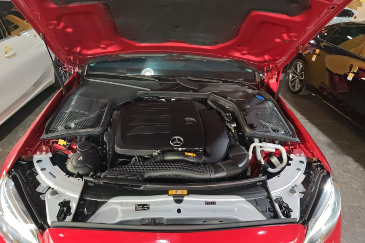 奔驰C级 2020款 C 200 L 时尚型运动版机舱底盘24