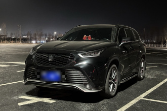 丰田 皇冠陆放 2024款 2.5L HEV四驱豪华版