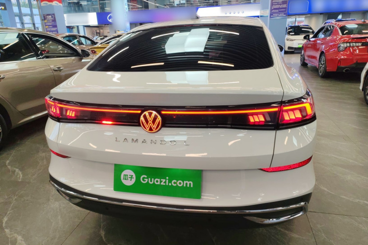 大众 2025款 凌渡L 280TSI DSG酷辣版车身外观6