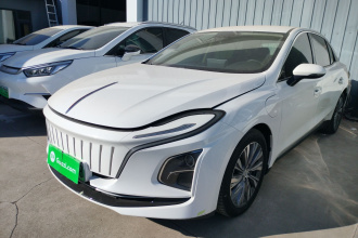 红旗E-QM5 2023款 620km PLUS