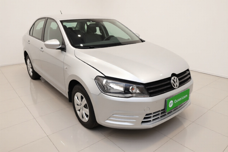 大众 捷达 2015款 质惠版 1.6L 手动时尚型车身外观3