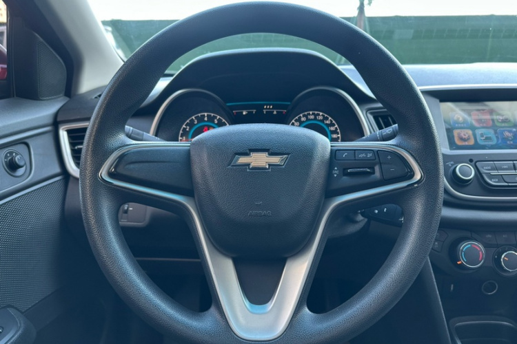 雪佛兰 科沃兹 2019款 320 自动欣悦版中控内饰7001