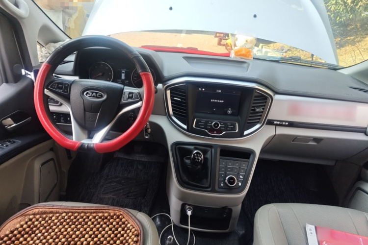 江淮瑞风 瑞风M4 2020款 2.0CTI 柴油 手动劲享型 国VI中控内饰12