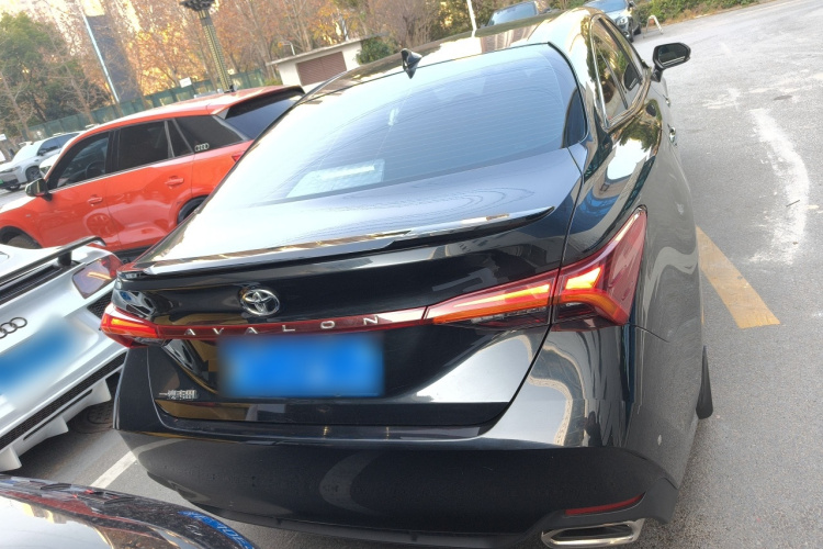 丰田 亚洲龙 2022款 2.5L 豪华版车身外观6