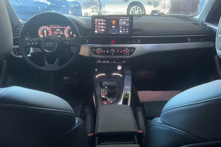 奥迪A4L 2024款 40 TFSI 时尚动感型中控内饰7003
