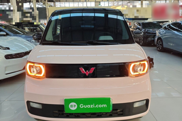 五菱汽车 宏光MINIEV 2021款 马卡龙臻享款 磷酸铁锂车身外观2