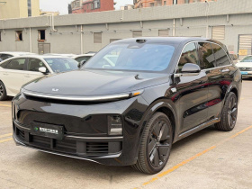 理想汽车 理想L8 2025款 Ultra 智能焕新版