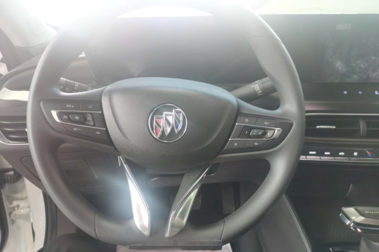 别克 威朗 2023款 Pro 乐享版中控内饰13