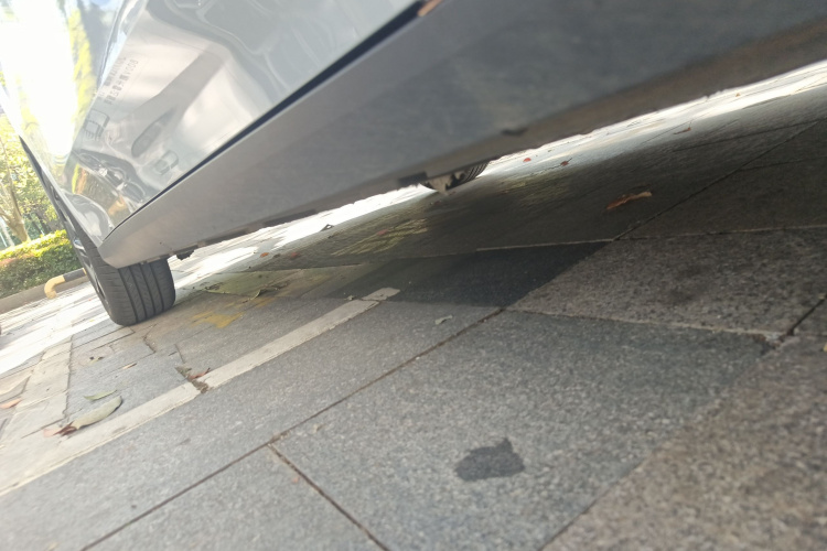 吉利银河 银河L6 2025款 EM-i 140km 星舰版局部细节9001