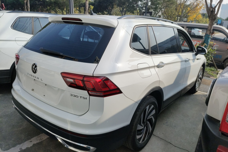 大众 途观L 2023款 330TSI 自动两驱舒享版车身外观6005