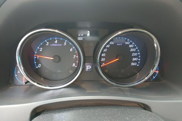 丰田 锐志 2010款 2.5S 风尚菁华版局部细节14