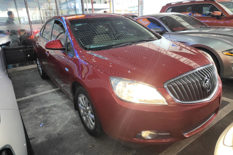 别克 英朗 2013款 GT 1.6L 自动时尚版车身外观3