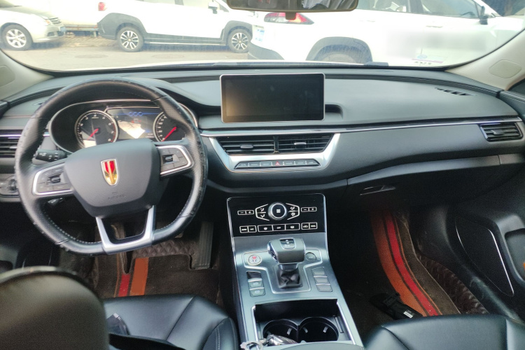 红旗H5 2020款 1.5T DCT旗韵版中控内饰12