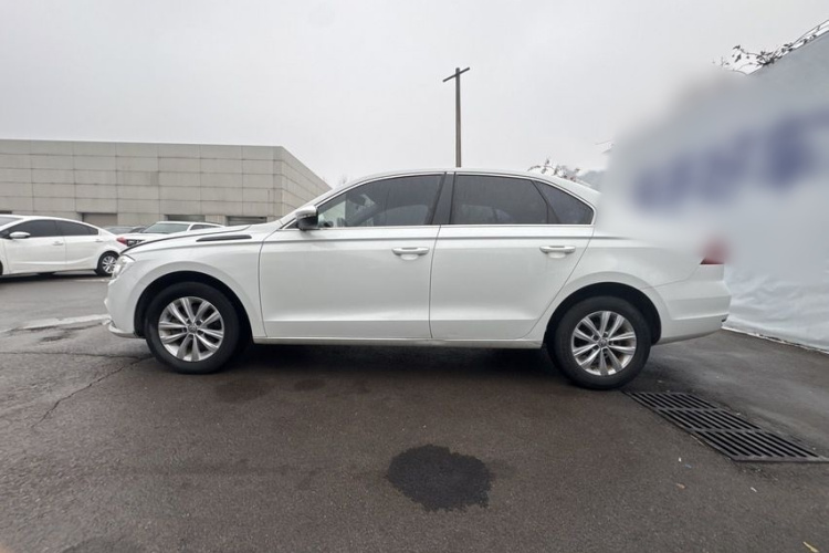 大众 宝来 2016款 1.6L 自动时尚型车身外观6005