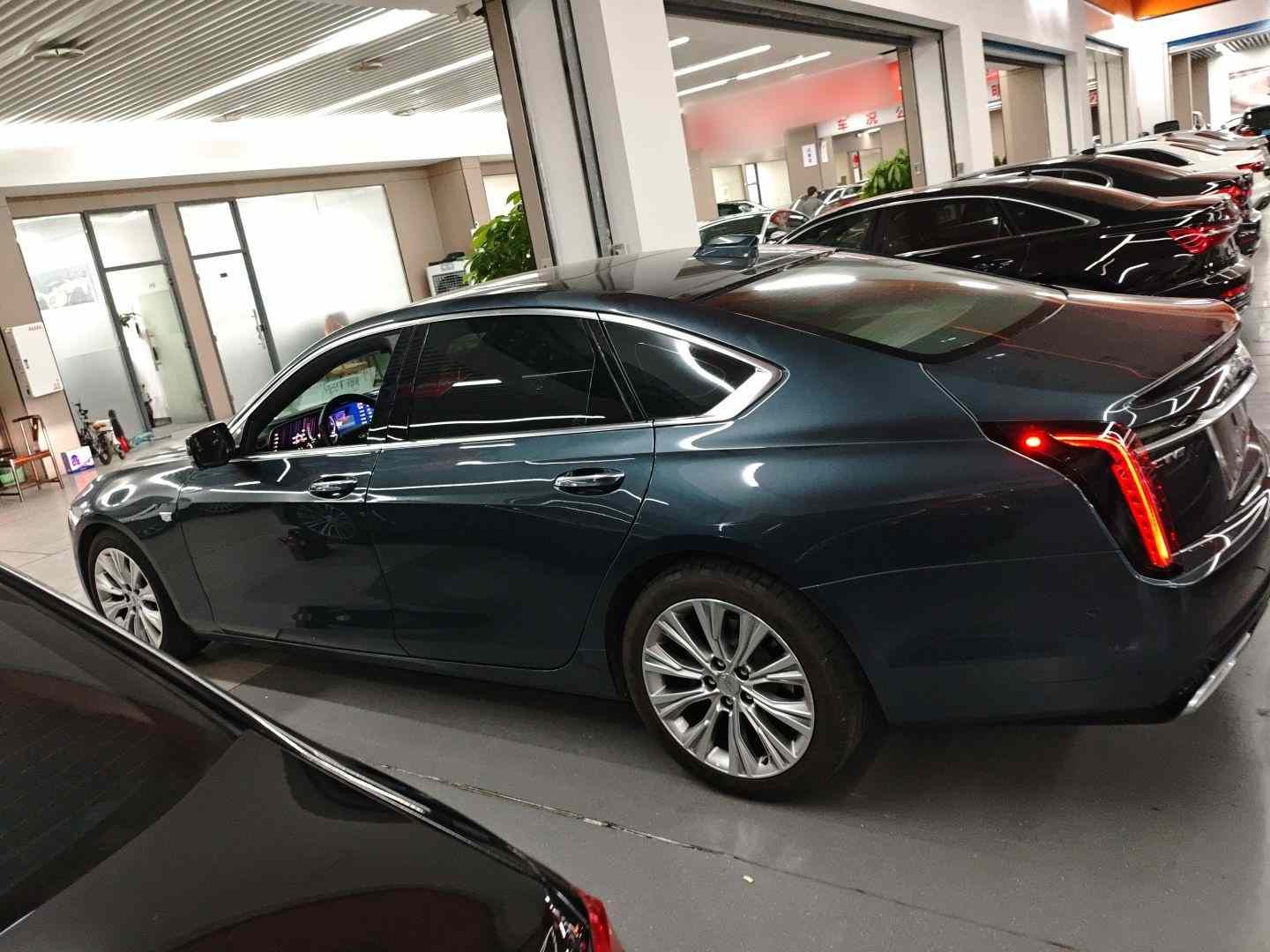 凯迪拉克CT6 2023款 28T 铂金型(4)