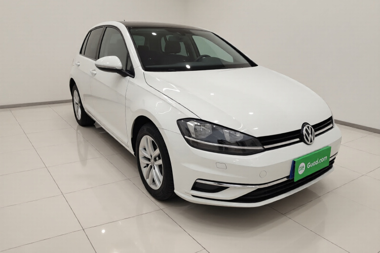 大众 高尔夫 2018款 230TSI 自动舒适型车身外观3