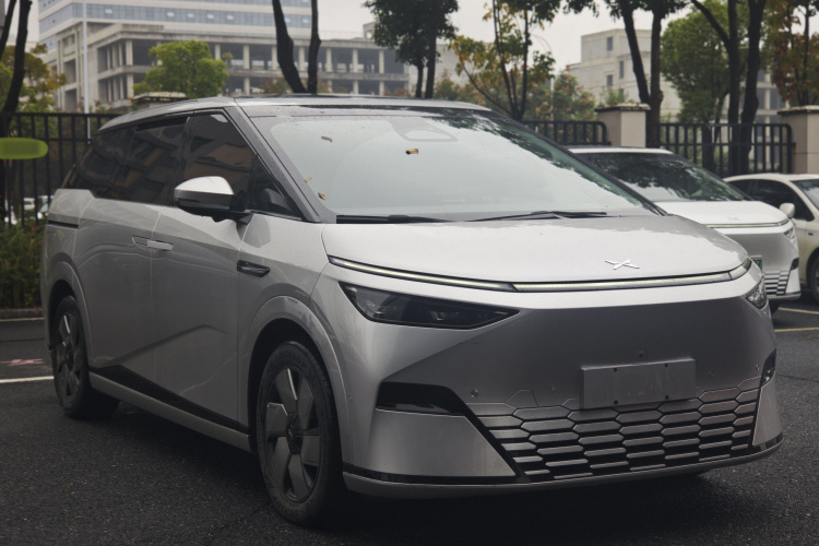 小鹏X9 2024款 610长续航Pro车身外观6007