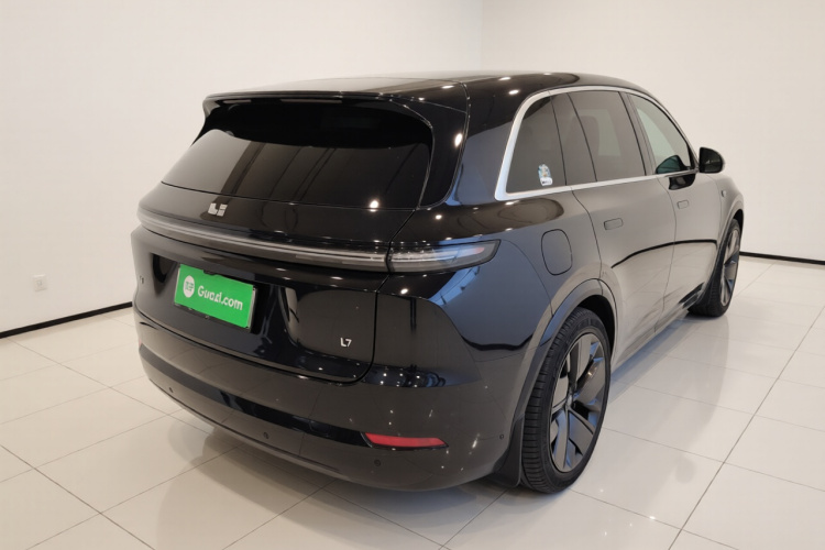 理想汽车 理想L7 2025款 Max 智能焕新版车身外观7