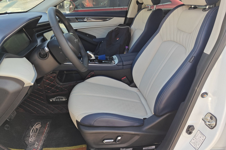 东风风神 奕炫MAX 2024款 1.5T 尊贵版中控内饰19