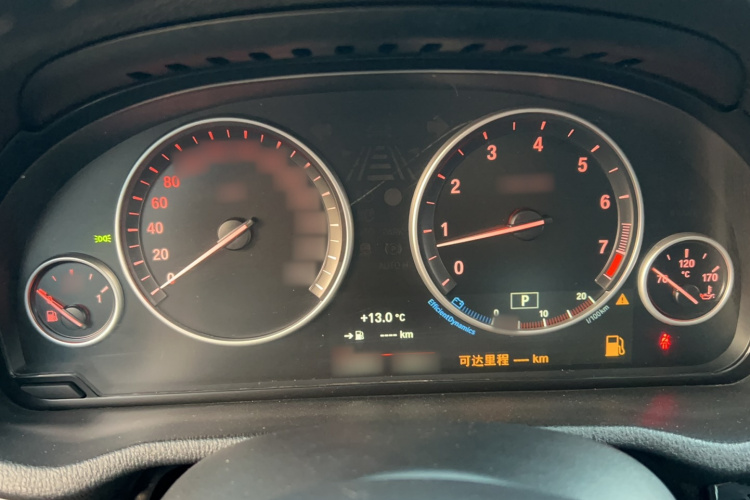 宝马X4 2014款 xDrive20i X设计套装局部细节14