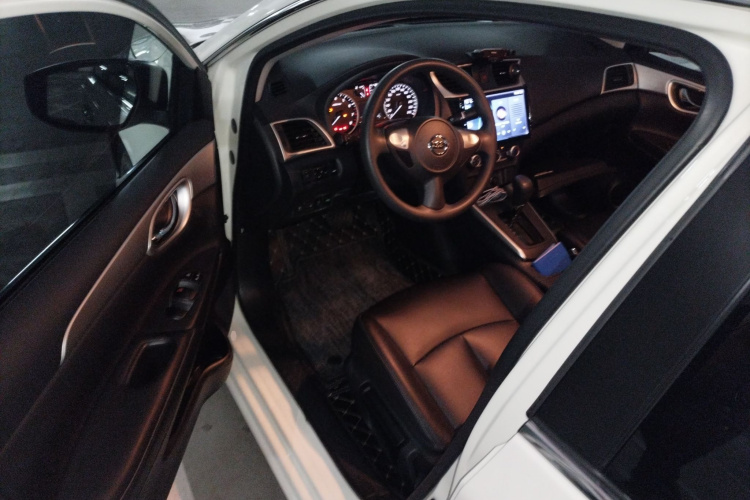 日产 轩逸 2022款 经典 1.6XE CVT舒适版中控内饰20