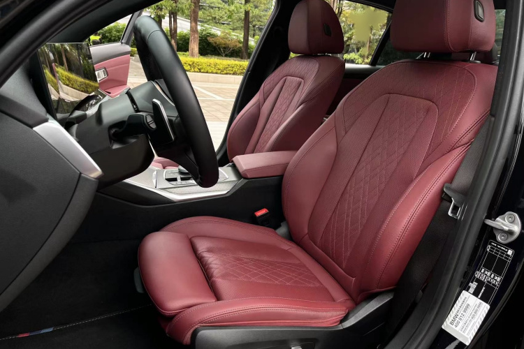 宝马3系 2023款 330i M运动曜夜套装中控内饰7002