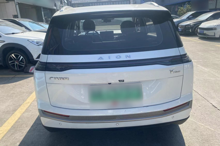 埃安 AION Y 2023款 Younger 星耀版车身外观6