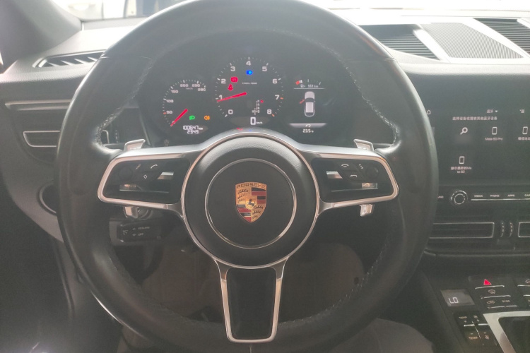 保时捷 2018款 Macan 2.0T中控内饰13
