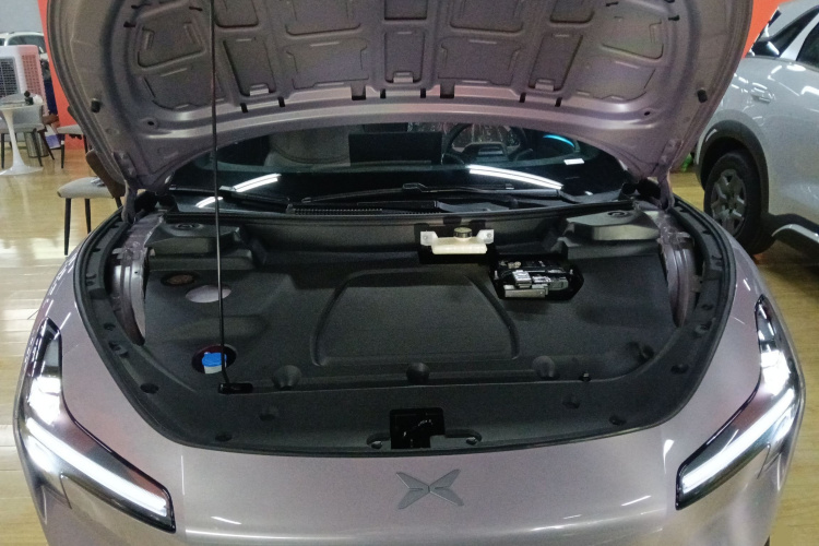 小鹏MONA M03 2025款 600 超长续航 Max局部细节24