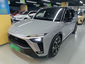 蔚来ES8 2020款 415KM 签名版 六座版