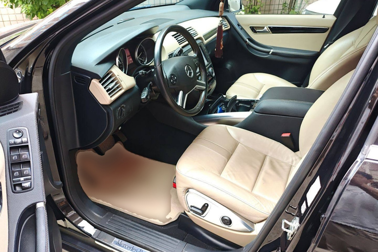 奔驰R级 2014款 R 320 4MATIC 豪华型中控内饰20