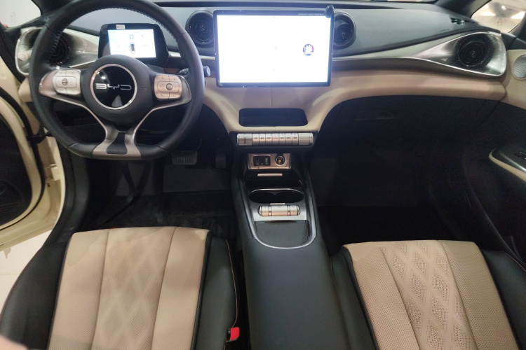 比亚迪 海豚 2023款 420km 自由版中控内饰12