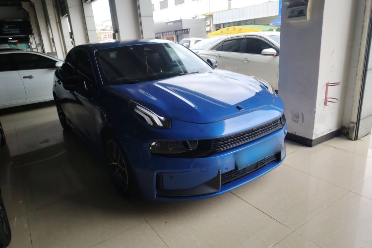 领克03 2019款 2.0TD 自动劲Pro版车身外观3