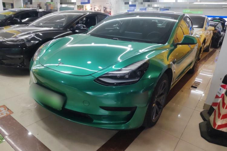 特斯拉 Model 3 2021款 标准续航后驱升级版车身外观1