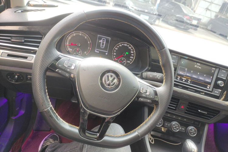 大众 宝来 2019款 改款 1.5L 自动精英型 国V局部细节13