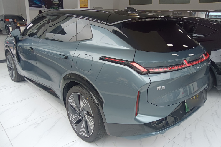 领克08 EM-P 2025款 245km 超长续航Halo车身外观4
