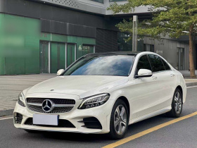 奔驰C级 2019款 改款 C 260 L 运动版