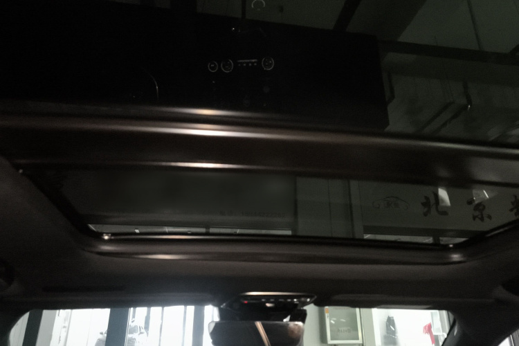 领克03 2021款 2.0TD 自动劲 冠军版中控内饰22