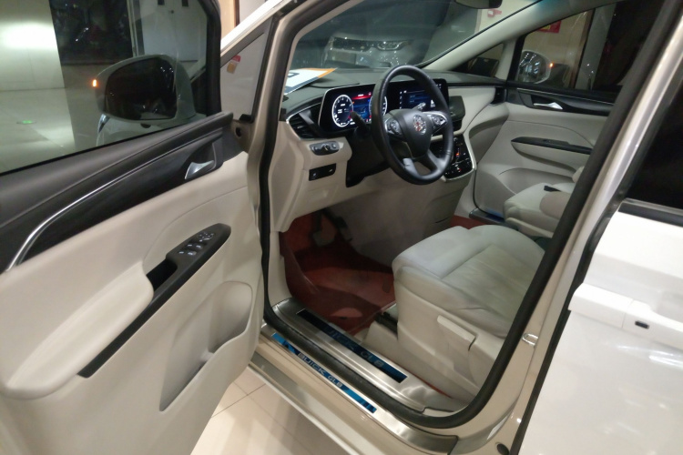 别克GL8 2022款 ES陆尊 653T 舒适型中控内饰7003