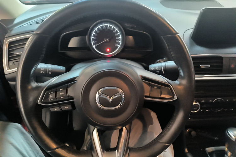 马自达3 昂克赛拉 2017款 三厢 2.0L 自动尊贵型 国V局部细节13