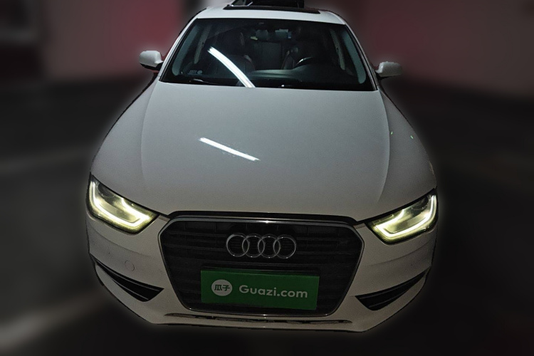 奥迪A4L 2013款 35 TFSI 自动标准型车身外观6001