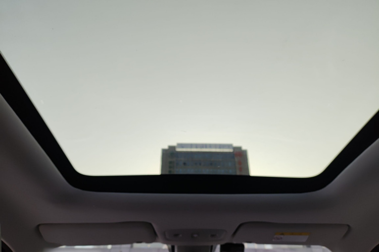 零跑汽车 零跑T03 2021款 400豪华版中控内饰22