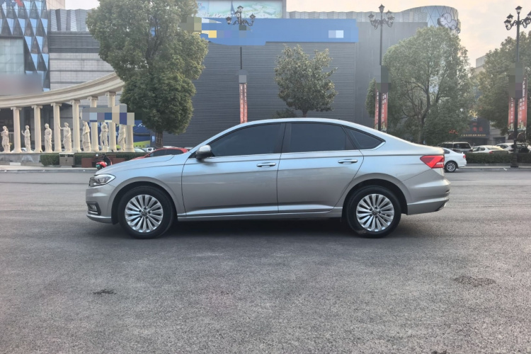 大众 朗逸 2021款 1.5L 自动舒适版车身外观6007