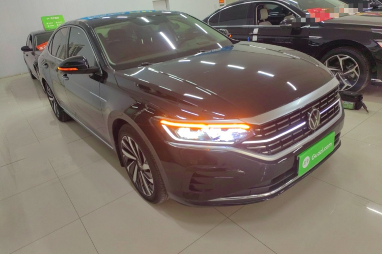 大众 帕萨特 2023款 380TSI 豪华版车身外观6002