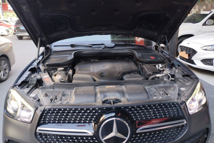 奔驰GLE轿跑 2020款 GLE 450 4MATIC 轿跑SUV 时尚型局部细节24