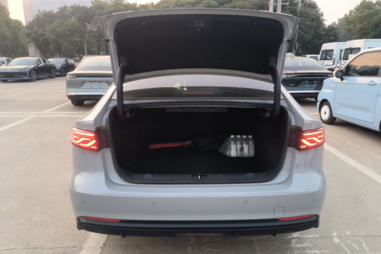 奇瑞 风云A8L 2025款 1.5TGDI 145km 豪华型局部细节23