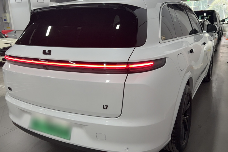 理想汽车 理想L7 2023款 Max车身外观6004